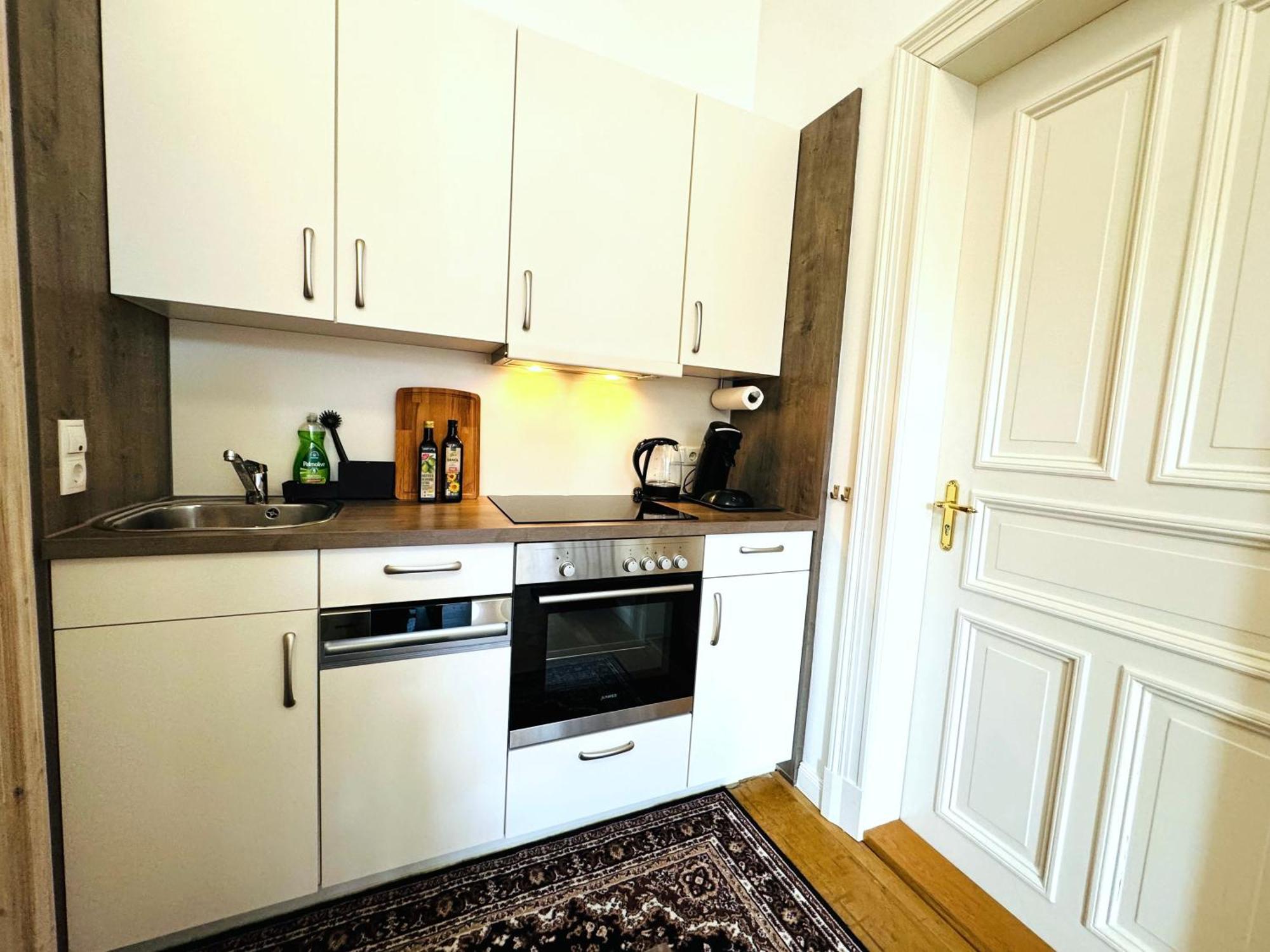 Superhosts Zentrum - Parkplatz - Badewanne - Netflix - Kaffee Apartment